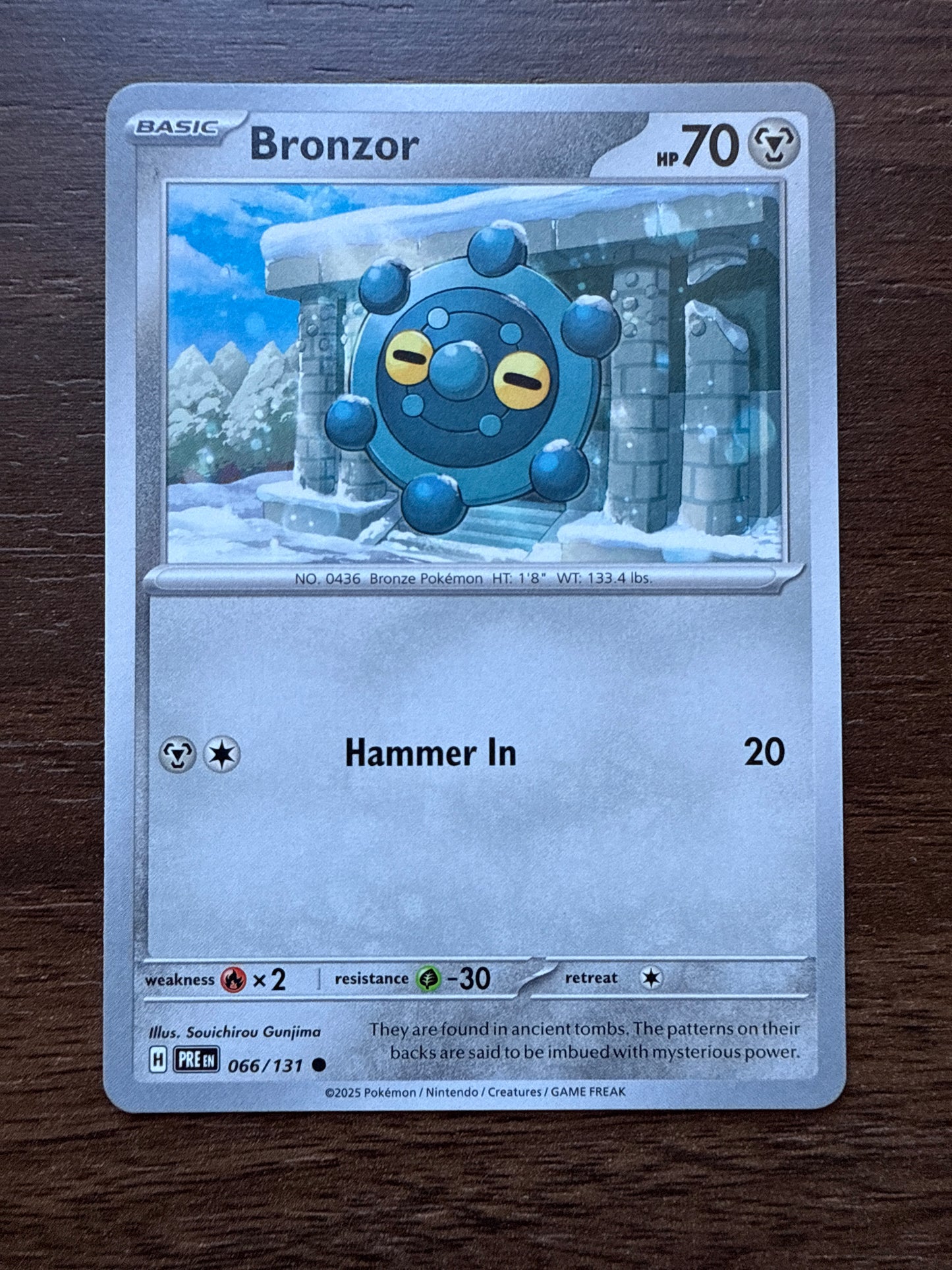 Bronzor Common | Prismatic Evolutions | 066/131
